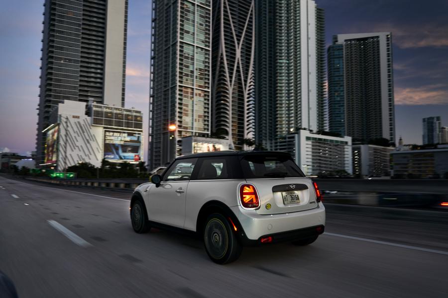  Mini Cooper SE (F56) 2020 года  (NA) (фото 58 из 342)